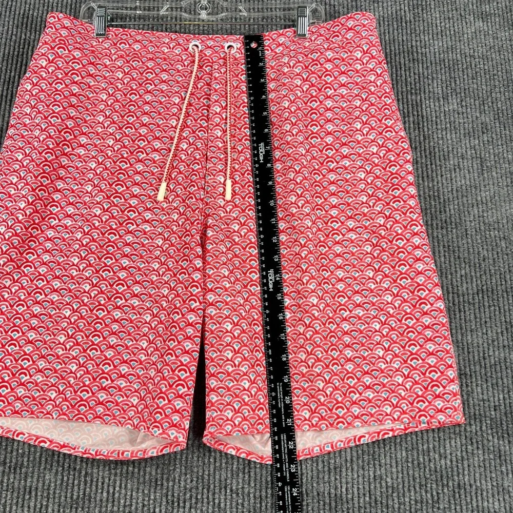 Johnnie O‎ Swim Trunks Shorts Mens 2XL XXL Red Geometric Beach Ocean Pool